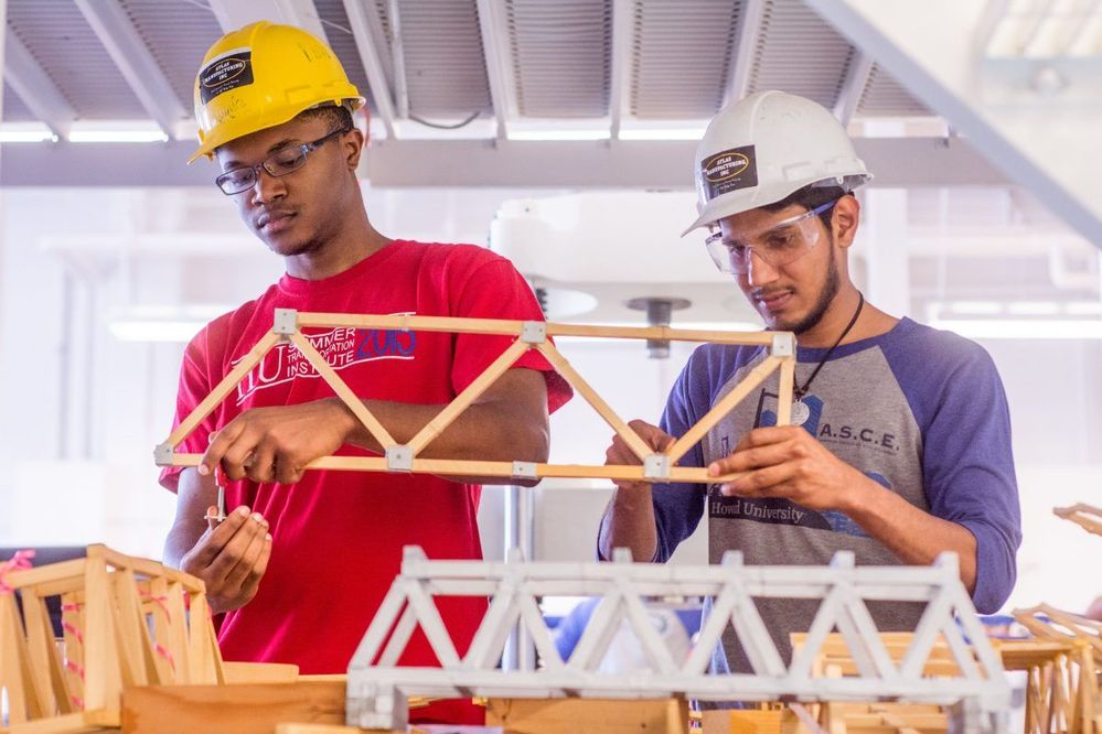 xometryday-1200x800 xometryday-1200x800